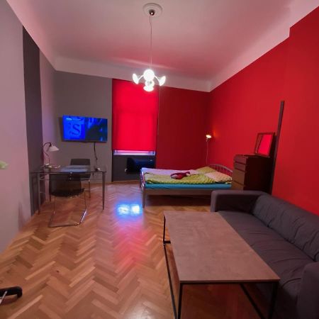 Apartment B42 Bed And Cafe Πράγα Εξωτερικό φωτογραφία