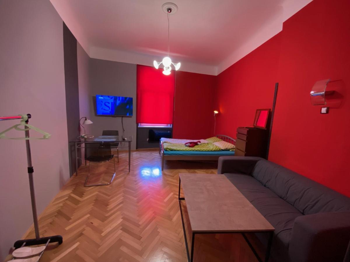 Apartment B42 Bed And Cafe Πράγα Εξωτερικό φωτογραφία