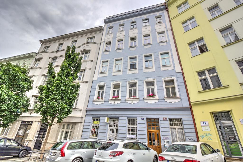 Apartment B42 Bed And Cafe Πράγα Εξωτερικό φωτογραφία